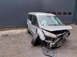 Damaged car Ford Tourneo Connect  2014/2