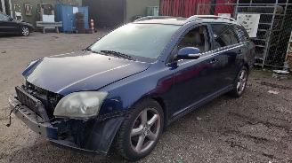damaged commercial vehicles Toyota Avensis 2007 2.2D 2ADFHV Blauw 8S6 onderdelen 2007/12