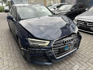 damaged passenger cars Audi A3 1.5 TFSI FACELIFT S-TRONIC / S LINE / VIRTUAL / B&O SOUND / LEDER / LED 2018/5