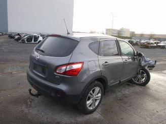 damaged commercial vehicles Nissan Qashqai 1.5 DCI 2012/1