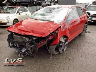uszkodzony samochody osobowe Hyundai I-30 i30 (PDEB5/PDEBB/PDEBD/PDEBE), Hatchback, 2016 1.0 T-GDI 12V 2021/12