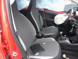 Toyota Aygo Aygo (B40), Hatchback, 2014 1.0 12V VVT-i picture 6